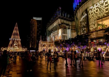 icon-siam-in-thailand-at-christmas-1600x989
